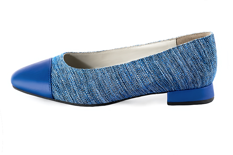 Electric blue 2025 flat shoes